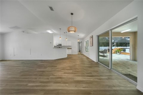 Villa ou maison à vendre à Summerfield, Floride: 3 chambres, 147.06 m2 № 1854479 - photo 6
