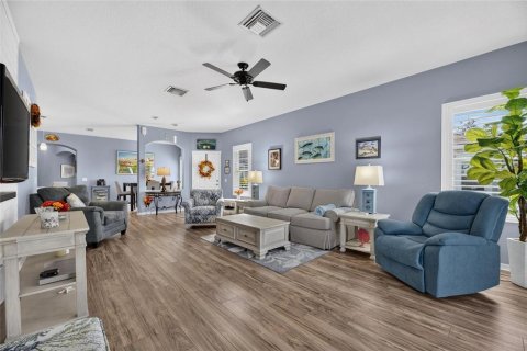 Villa ou maison à vendre à Apollo Beach, Floride: 3 chambres, 151.06 m2 № 2419072 - photo 17