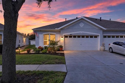 Villa ou maison à vendre à Apollo Beach, Floride: 3 chambres, 151.06 m2 № 2419072 - photo 3
