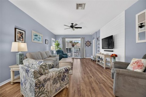 Villa ou maison à vendre à Apollo Beach, Floride: 3 chambres, 151.06 m2 № 2419072 - photo 18