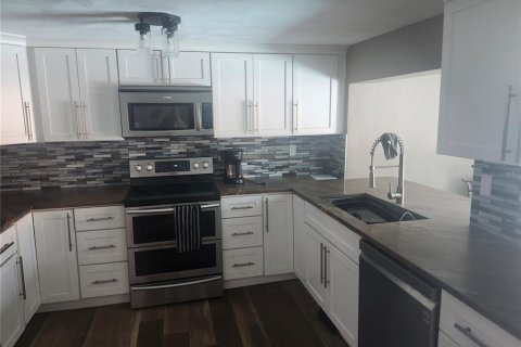Casa en venta en Hudson, Florida, 3 dormitorios, 123.56 m2 № 1620423 - foto 2