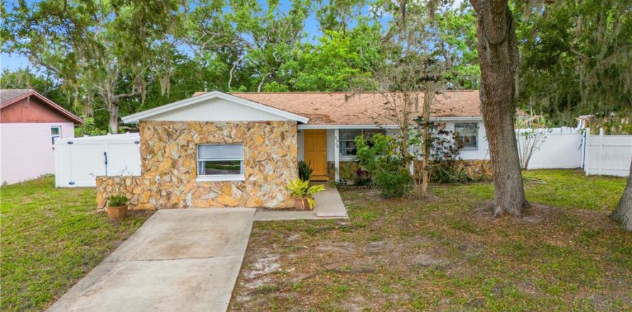 Casa en Clearwater, Florida 4 dormitorios, 119.66 m2 № 2145609