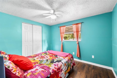 Casa en venta en Clearwater, Florida, 4 dormitorios, 119.66 m2 № 2145609 - foto 12
