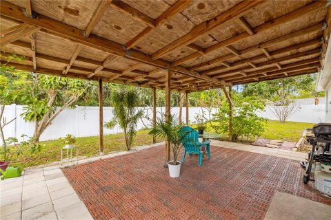 Casa en venta en Clearwater, Florida, 4 dormitorios, 119.66 m2 № 2145609 - foto 18