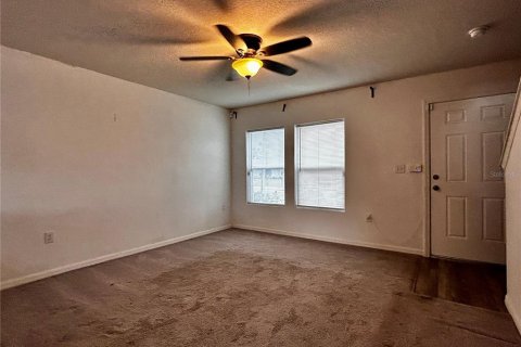 Casa en venta en Kissimmee, Florida, 4 dormitorios, 175.03 m2 № 1720637 - foto 2