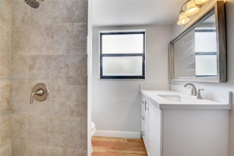 Copropriété à louer à Fort Lauderdale, Floride: 2 chambres, 117.71 m2 № 1956661 - photo 12