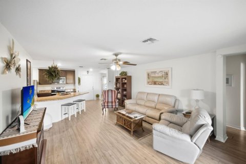 Casa en venta en St. Lucie, Florida, 3 dormitorios, 143.26 m2 № 2377381 - foto 11