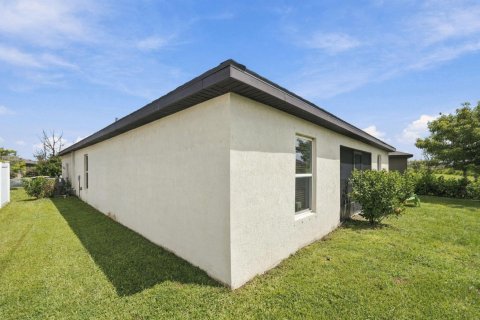 Casa en venta en St. Lucie, Florida, 3 dormitorios, 143.26 m2 № 2377381 - foto 24
