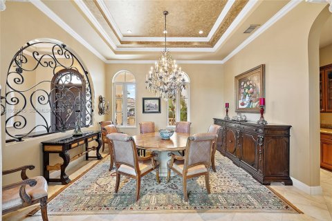 Купить виллу или дом в Норт-Палм-Бич, Флорида 3 комнаты, 654.31м2, № 2009220 - фото 15