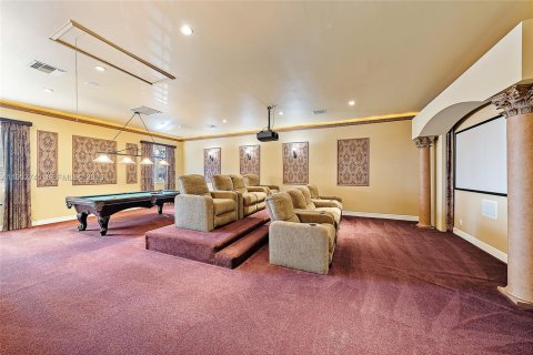 Купить виллу или дом в Норт-Палм-Бич, Флорида 3 комнаты, 654.31м2, № 2009220 - фото 27