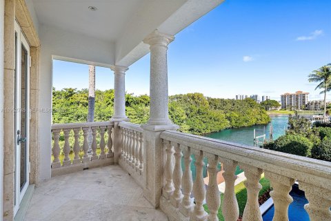 Купить виллу или дом в Норт-Палм-Бич, Флорида 3 комнаты, 654.31м2, № 2009220 - фото 22