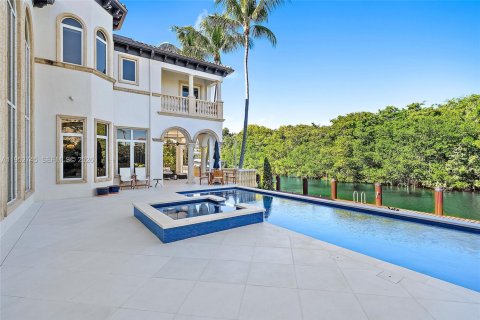 Купить виллу или дом в Норт-Палм-Бич, Флорида 3 комнаты, 654.31м2, № 2009220 - фото 6