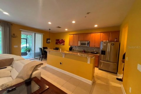Townhouse in Davenport, Florida 3 bedrooms, 191.29 sq.m. № 2208827 - photo 16