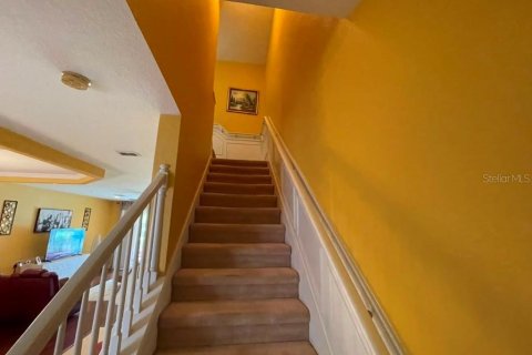 Townhouse in Davenport, Florida 3 bedrooms, 191.29 sq.m. № 2208827 - photo 18