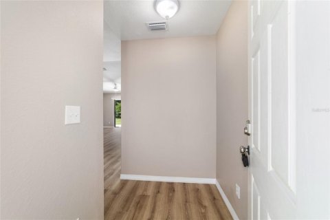 Casa en venta en Ocala, Florida, 3 dormitorios, 137.22 m2 № 1839777 - foto 9