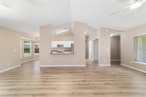 Casa en venta en Ocala, Florida, 3 dormitorios, 137.22 m2 № 1839777 - foto 14