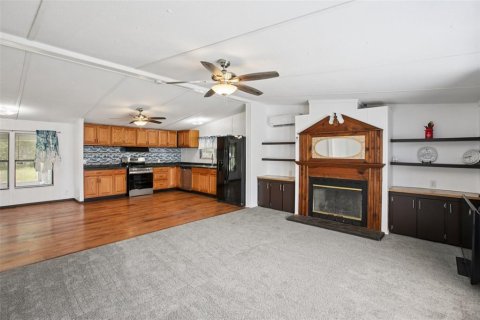 House in Polk City, Florida 3 bedrooms, 171.68 sq.m. № 1900389 - photo 11