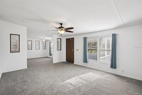 House in Polk City, Florida 3 bedrooms, 171.68 sq.m. № 1900389 - photo 22