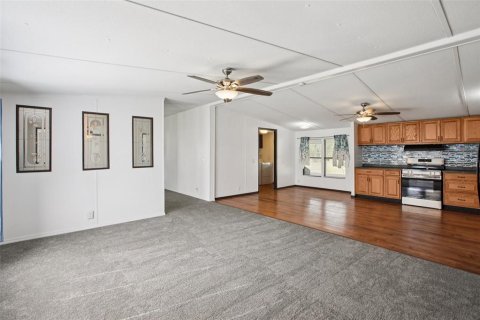 House in Polk City, Florida 3 bedrooms, 171.68 sq.m. № 1900389 - photo 14