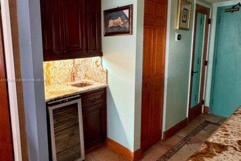 Condominio en venta en Miami, Florida, 1 dormitorio, 77.67 m2 № 1817642 - foto 13