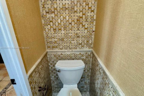 Condominio en venta en Miami, Florida, 1 dormitorio, 77.67 m2 № 1817642 - foto 28