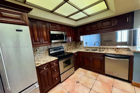 Condominio en venta en Miami, Florida, 1 dormitorio, 77.67 m2 № 1817642 - foto 17