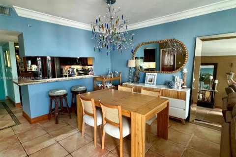 Condominio en venta en Miami, Florida, 1 dormitorio, 77.67 m2 № 1817642 - foto 10