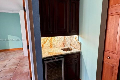 Condominio en venta en Miami, Florida, 1 dormitorio, 77.67 m2 № 1817642 - foto 11