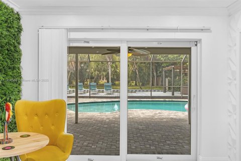 Villa ou maison à louer à Fort Lauderdale, Floride: 5 chambres, 222.04 m2 № 1972102 - photo 19