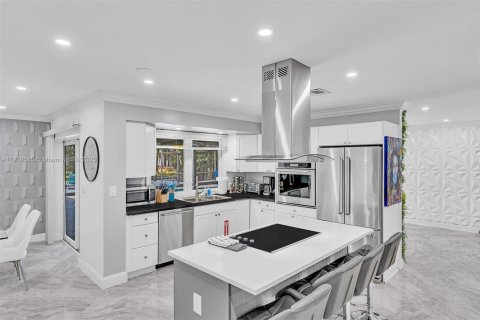 Villa ou maison à louer à Fort Lauderdale, Floride: 5 chambres, 222.04 m2 № 1972102 - photo 25