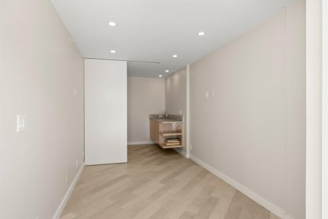 Condominio en venta en Palm Beach, Florida, 3 dormitorios, 358.51 m2 № 2260316 - foto 15