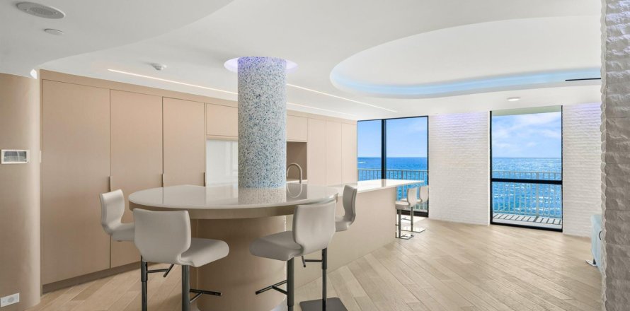 Condominio en Palm Beach, Florida, 3 dormitorios  № 2260316