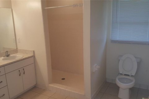 Villa ou maison à louer à Gainesville, Floride: 3 chambres, 154.22 m2 № 1813332 - photo 5