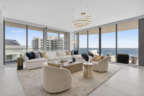 Condo in Fort Lauderdale, Florida, 3 bedrooms № 2175588 - photo 19