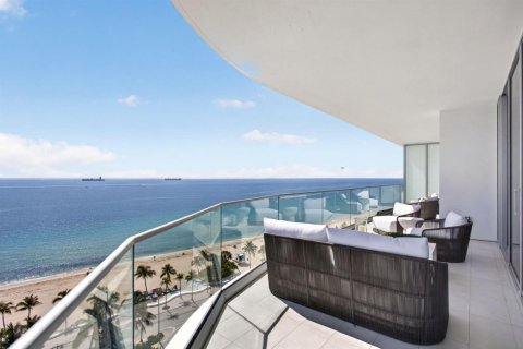 Condo in Fort Lauderdale, Florida, 3 bedrooms № 2175588 - photo 3