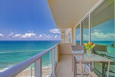 Condo in Riviera Beach, Florida, 2 bedrooms  № 2089631