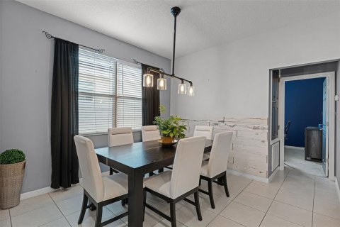 House in Kissimmee, Florida 4 bedrooms, 168.25 sq.m. № 1791410 - photo 6