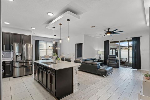 House in Kissimmee, Florida 4 bedrooms, 168.25 sq.m. № 1791410 - photo 5