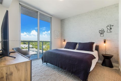 Condominio en venta en Miami, Florida, 1 dormitorio, 67.63 m2 № 1936569 - foto 10