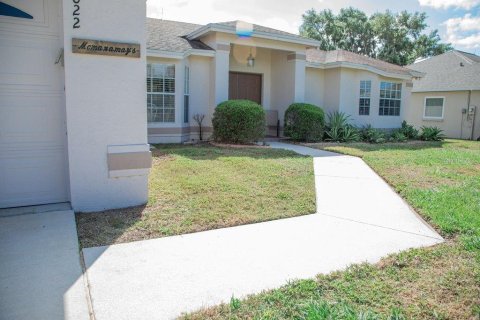 Casa en venta en Lake Wales, Florida, 3 dormitorios, 150.78 m2 № 1625668 - foto 2