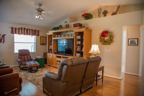 Casa en venta en Lake Wales, Florida, 3 dormitorios, 150.78 m2 № 1625668 - foto 5