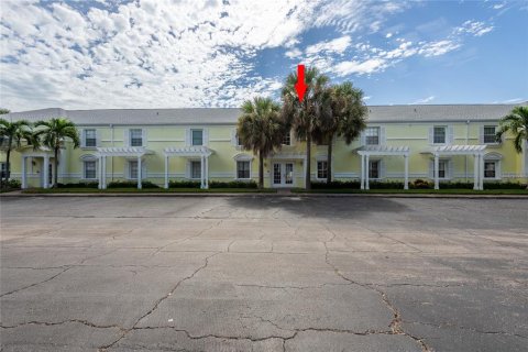 Condo à Saint Petersburg, Floride, 1 chambre  № 2316800