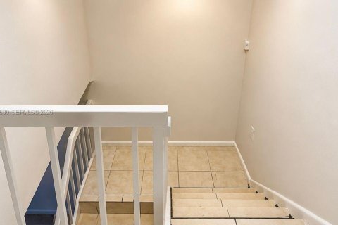 Townhouse in Palm Beach Gardens, Florida 2 bedrooms, 123.19 sq.m. № 2083972 - photo 15