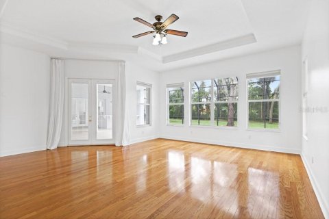 House in Fish Hawk, Florida 5 bedrooms, 447.88 sq.m. № 2315190 - photo 19