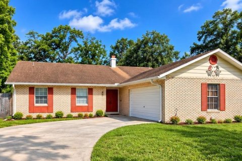 Casa en Orlando, Florida 3 dormitorios, 142.33 m2 № 2380344
