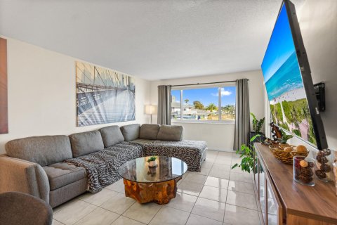 Condominio en venta en Hollywood, Florida, 2 dormitorios, 84.45 m2 № 2270619 - foto 9