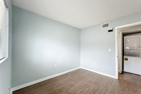 Condo in Orlando, Florida, 4 bedrooms  № 1882748 - photo 15