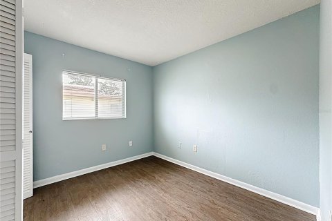 Condo in Orlando, Florida, 4 bedrooms  № 1882748 - photo 19