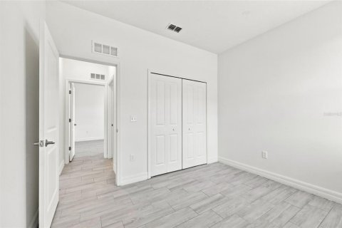 Villa ou maison à louer à Poinciana, Floride: 4 chambres, 134.71 m2 № 2406771 - photo 15