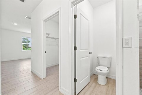 Villa ou maison à louer à Poinciana, Floride: 4 chambres, 134.71 m2 № 2406771 - photo 19